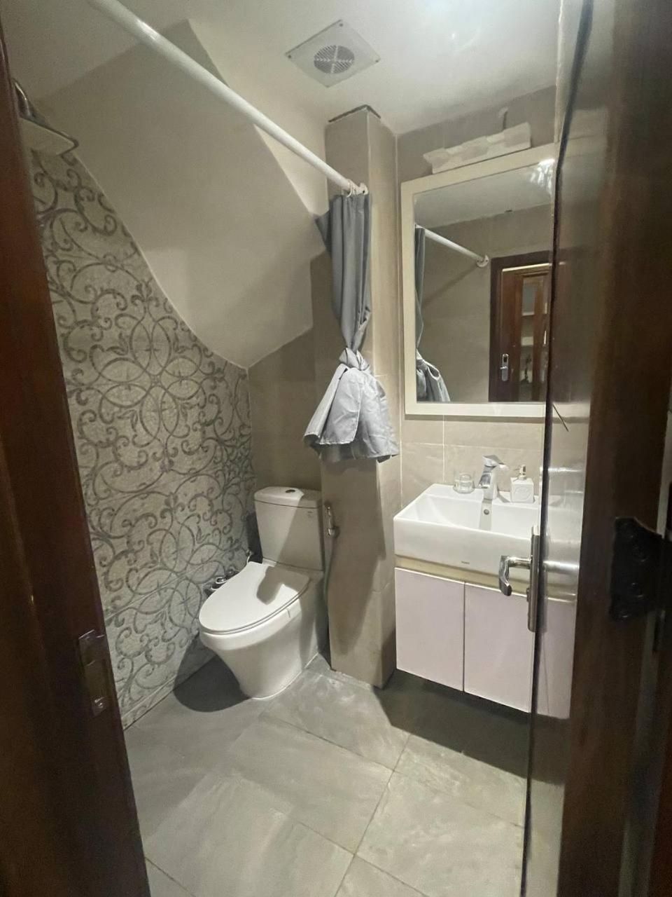 Ty House Apartment Managed By Lily Home Hanoi Esterno foto